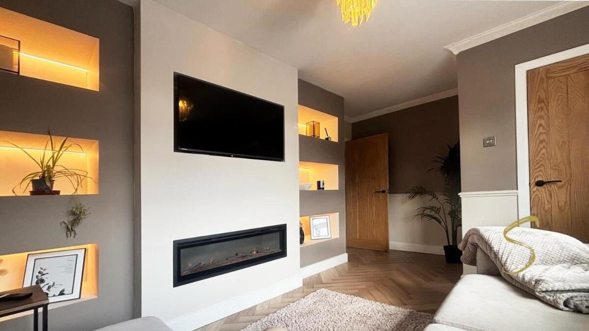 Stylish 2Bed - Manchester - Free Parking Hyde Exterior photo